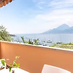 Miry Beth's House * Assenza di Brenzone