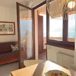 Miry Beth's House Assenza di Brenzone