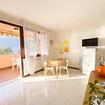 Miry Beth's House * Assenza di Brenzone