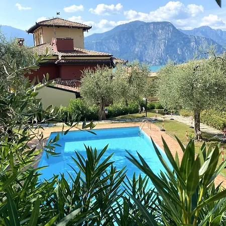 Miry Beth's House * Assenza di Brenzone