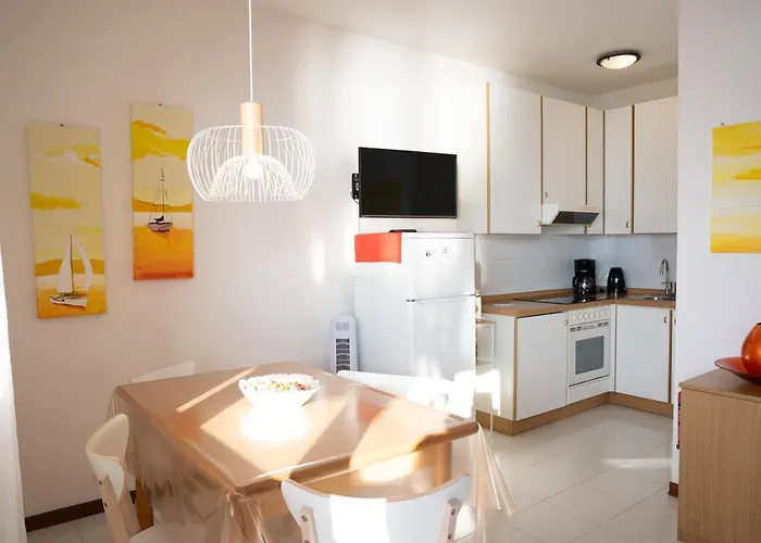 Miry Beth's House Assenza di Brenzone